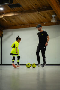 17G-twelve-futsal-training43